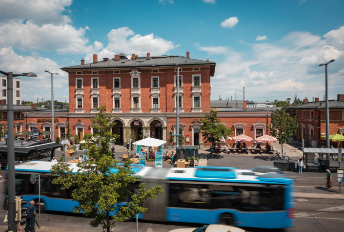 Bahnhofsgarten München-Pasing 001 Reportage -